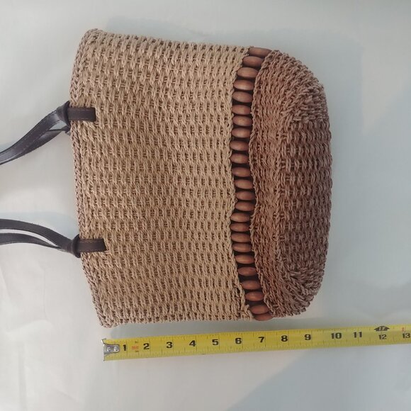 Natural woven tan and brown bag purse with wooden bead detail - Picture 9 of 11